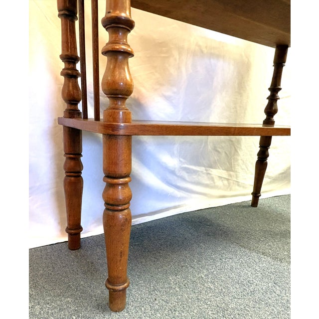 Early 1900's Victorian Étagère With Turned Legs and Four Fixed Shelves For Sale - Image 13 of 18