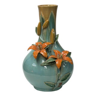 Turquoise Teal Bulbous Round Body Orange Dimensional Lily Flower Art Vase For Sale
