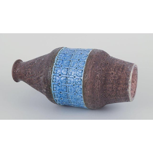1960s Large Vase in Rimini Blue Glazed Ceramic by Aldo Londi for Bitossi, Italy, 1960s For Sale - Image 5 of 8