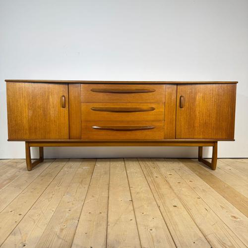 Vintage Teak Sideboard Mid-Century Modern Credenza 1960s For Sale - Image 9 of 12