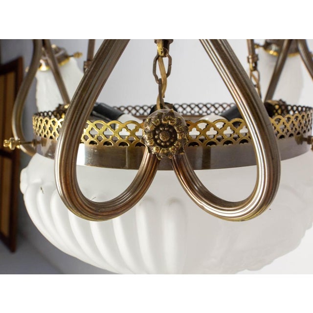 Gold French Art Deco Chandelier in Frozen Glass and Brass, 1930 For Sale - Image 8 of 18