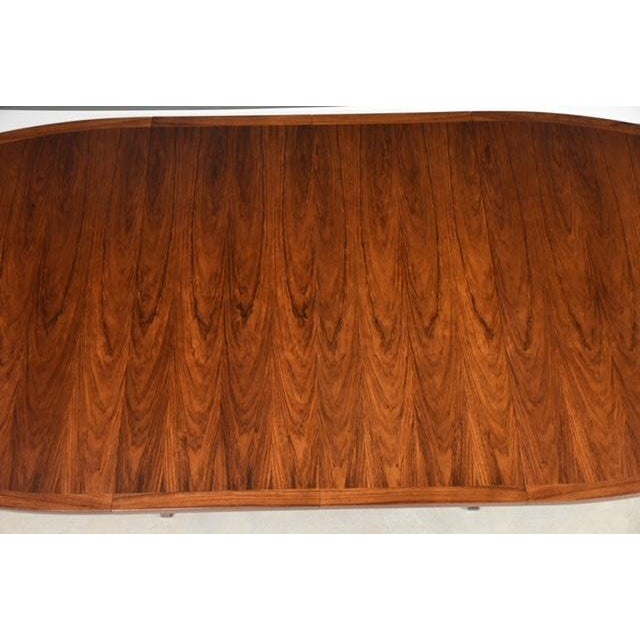 Brown 1970s Danish Modern Rosewood Oval Dining Table For Sale - Image 8 of 11