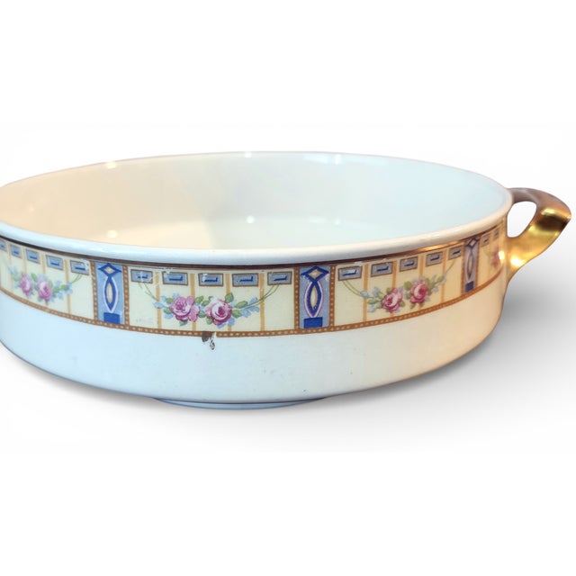 White Antique J & G Meakin Hanley England Candida Round Covered Vegetable Casserole Bowl W Lid 1920s For Sale - Image 8 of 10