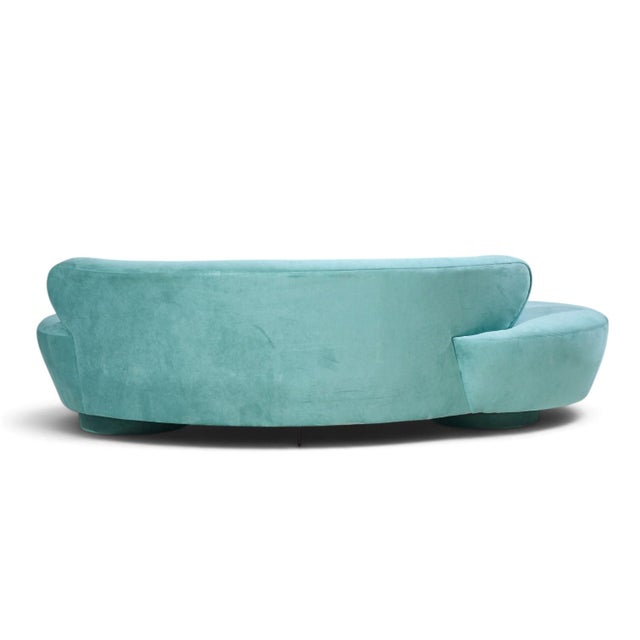 Vladimir Kagan for Directional Mid Century Cloud Sofa For Sale In Chicago - Image 6 of 10
