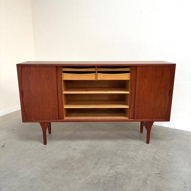 Danish Sideboard by Kjaernulf for Bruno Hansen, 1960s For Sale - Image 9 of 17