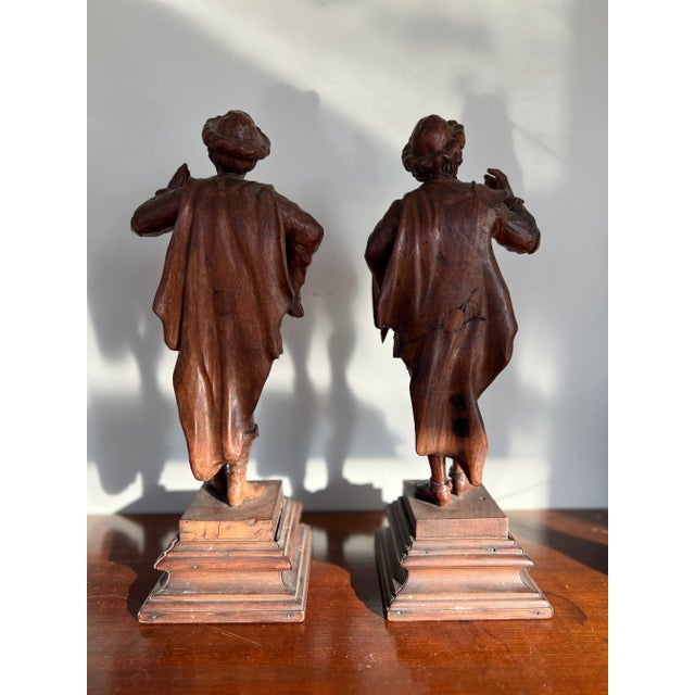 Likely Italian, but possibly German origin - 19th century A pair of finely carved wood figures of Spanish Conquistadors or...