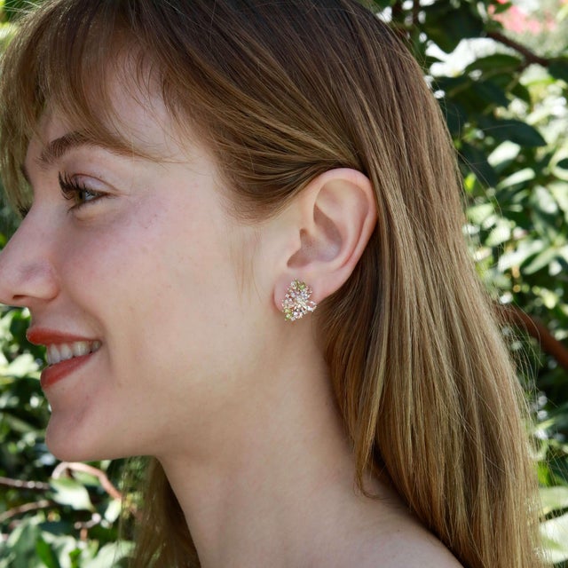 Contemporary Nina Zhou 5.19ctw Morganite, Peridot, and Diamond Blossom Earrings For Sale - Image 3 of 7