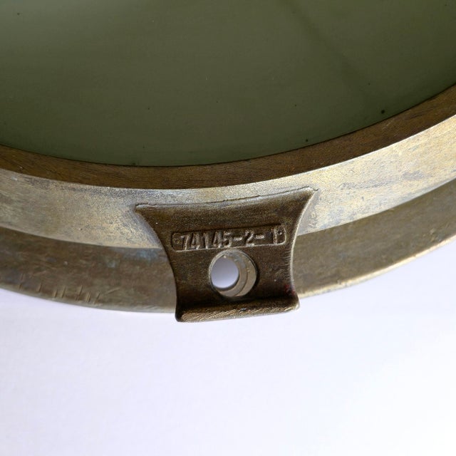 Museum-Quality 24" Antique Solid Bronze 4-Dog Porthole – Sf Oyster House Provenance (90 Lbs) For Sale - Image 4 of 13