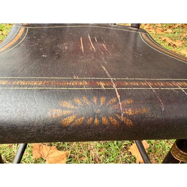 19th Century Antique Pennsylvania Hand-Painted Folk Art Half-Windsor Plank-Seat Chair For Sale In Pittsburgh - Image 6 of 11