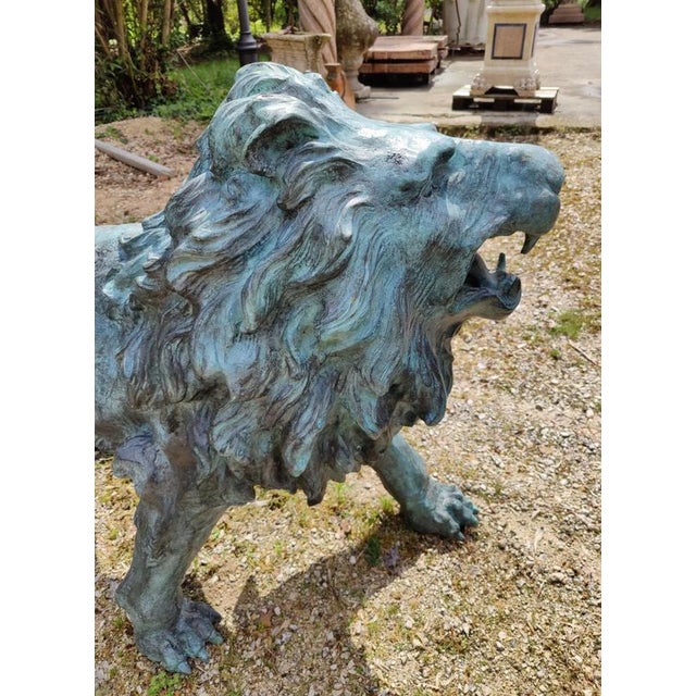 Unknown, Venetian Lions, Late 19th Century, Bronze, Set of 2 For Sale - Image 9 of 12