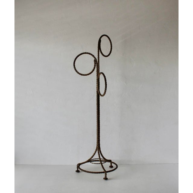 Hollywood Regency Freestanding Gold Finish Twisted Rope Hoops Towel Rack Vintage Hollywood Regency For Sale - Image 3 of 15