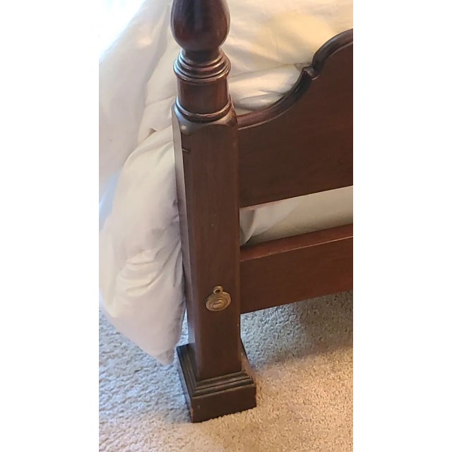 1980s Ethan Allen Georgian Court Queen Size Poster Bed For Sale - Image 5 of 8
