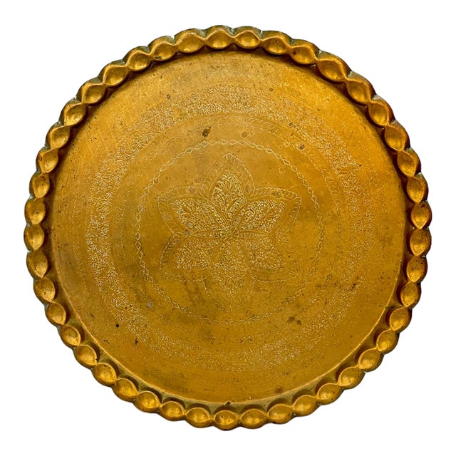Large Vintage Engraved Brass Tray With Botanical Decoration and Scalloped Rim For Sale