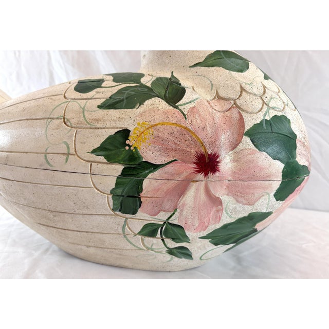 Late 20th Century Vintage Large Folk Art Hand Made and Hand Painted Wooden Goose Box For Sale - Image 5 of 18