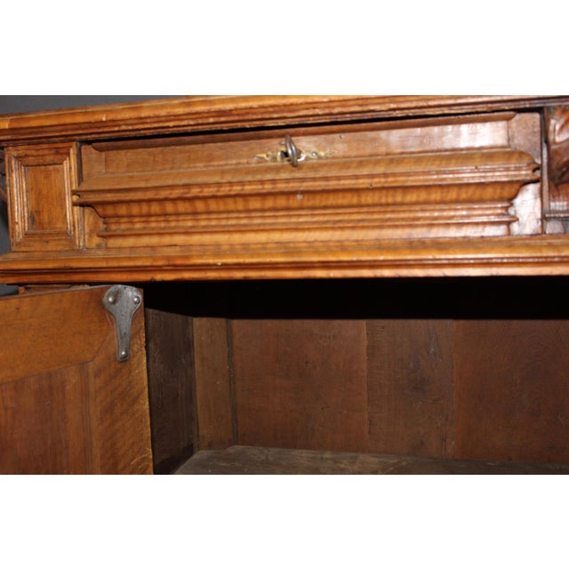 Louis XIII Withdrawal Buffet in Walnut, Late 17th Century For Sale - Image 12 of 18
