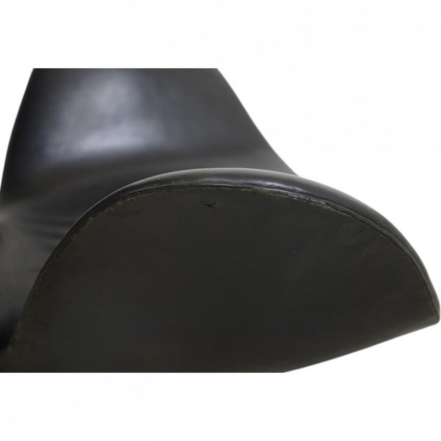 Vintage Swan Chair in Black Leather by Arne Jacobsen, 1964 For Sale - Image 10 of 18