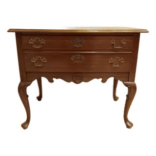 Mid 20th Century Hickory Chair Co. Vintage Mahogany Queen Anne Style Lowboy Dresser For Sale