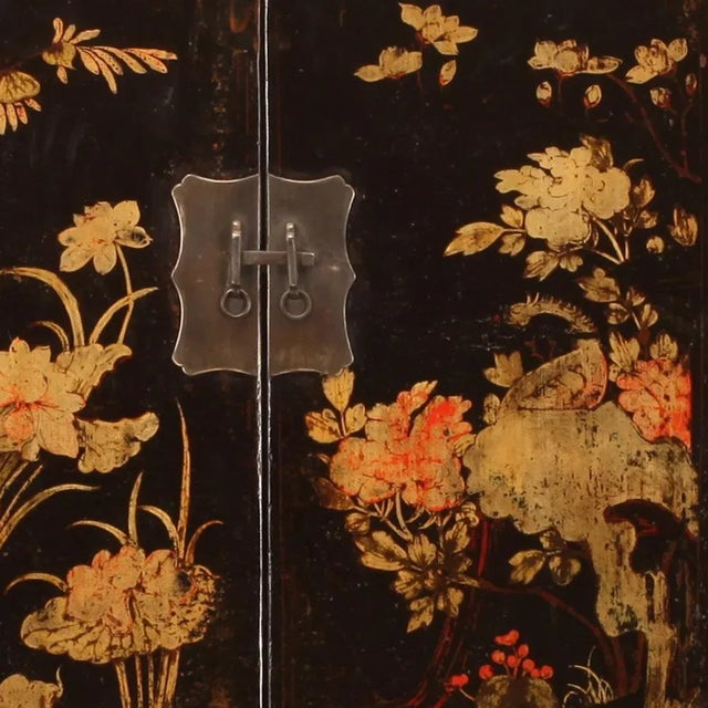 Black Lacquer Shanxi Wedding Cabinet, 1890s For Sale - Image 5 of 7