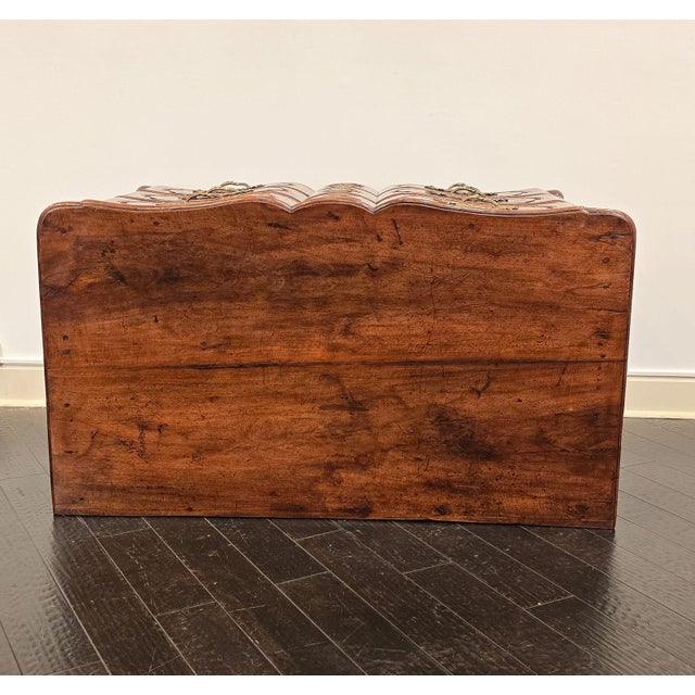 Wood Louis XVI Walnut Commode, Italy Circa 1790 For Sale - Image 7 of 10