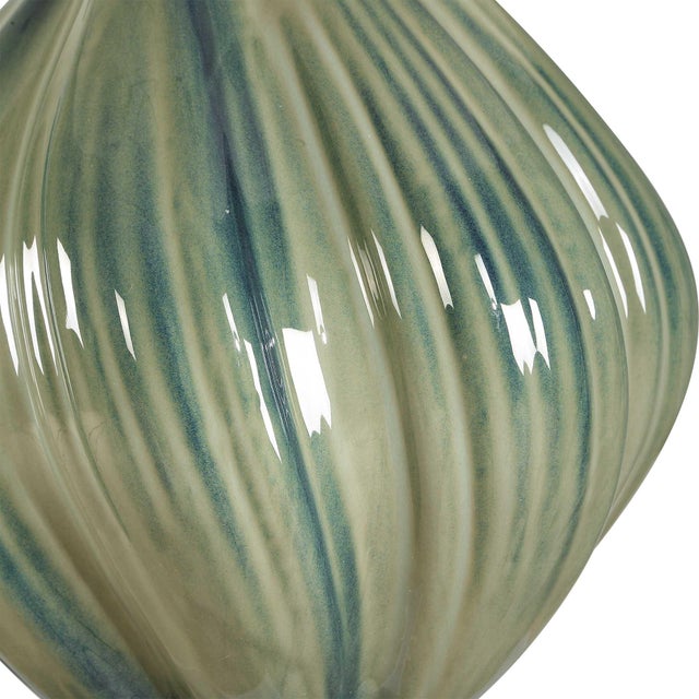 Tausha Green Table Lamp For Sale In Chicago - Image 6 of 6
