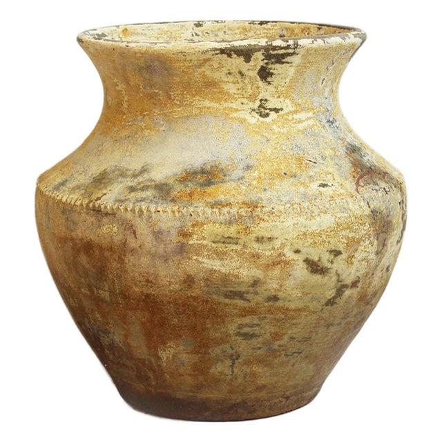 Cordial Earth Ware Vintage Pot / Planter For Sale