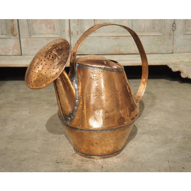18th Century Hand Formed French Copper Arrosoir Water Pitcher For Sale - Image 16 of 17