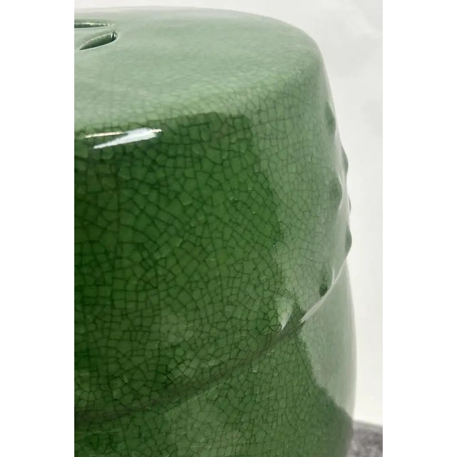 Vintage Chinoiserie Emerald Green Glazed Ceramic Drum Garden Stool or Pedestal For Sale In New York - Image 6 of 11