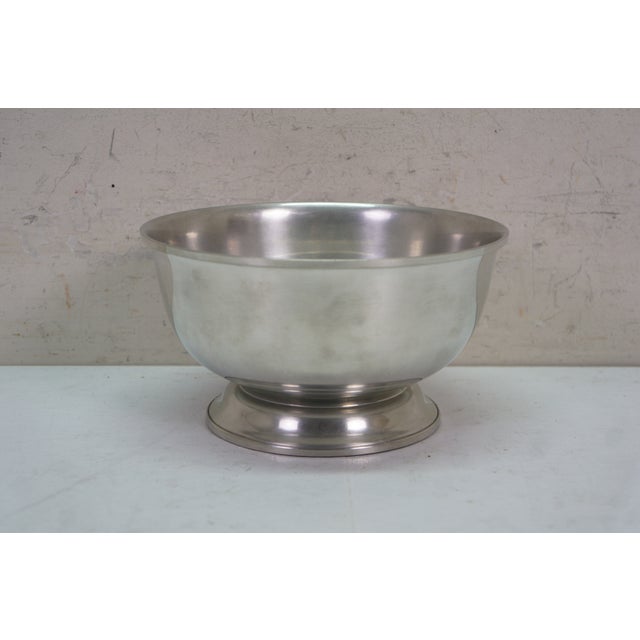 Late 20th Century 4 Vintage Woodbury Pewter Paul Revere Nesting Serving Bowls 6" to 11" For Sale - Image 5 of 13