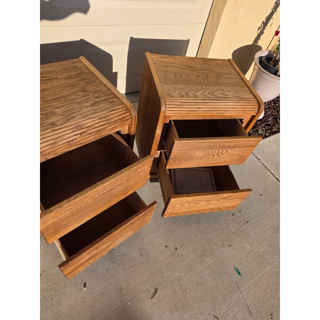1990s Arbek Vintage Oak Nightstands / End Tables – Dovetail Drawers – Matching Pair For Sale - Image 5 of 6