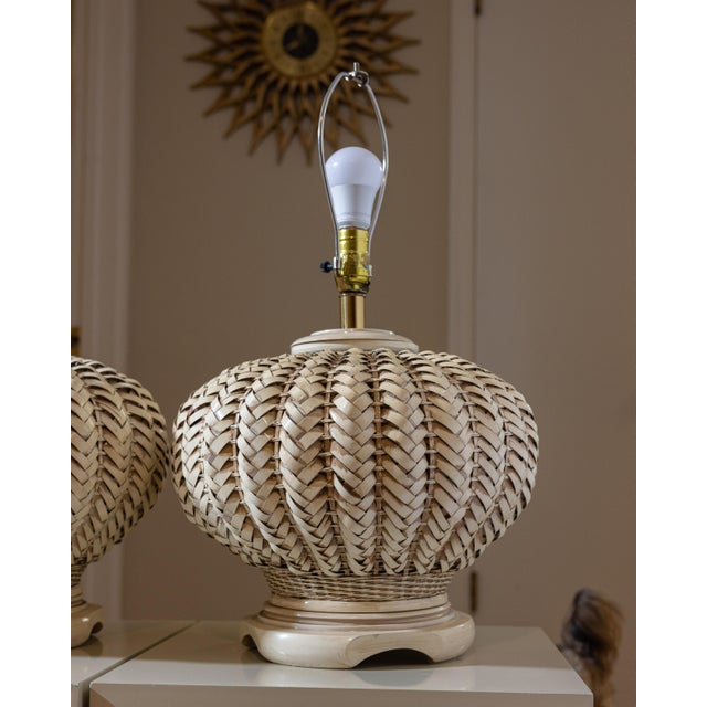 Vintage 1980s Organic Modern Ribbed Woven Wicker Melon Table Lamps, a Pair For Sale - Image 13 of 14