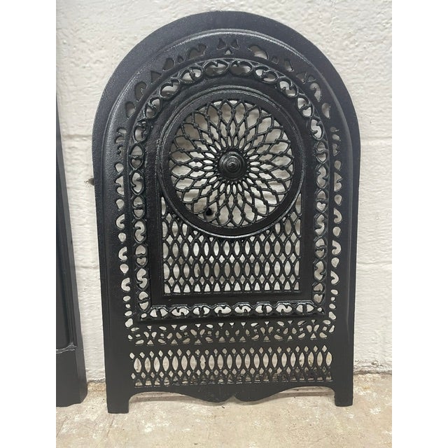 Victorian Late 19th Century Cast Iron Antique Fireplace + Insert With Rosette Cover 24" X 27.75" For Sale - Image 3 of 6