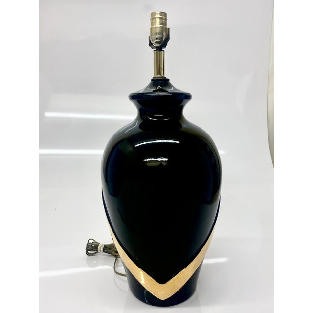 Relocation Super Sale! 1980s Black and Gold Sashed Ceramic Table Lamp For Sale - Image 4 of 10