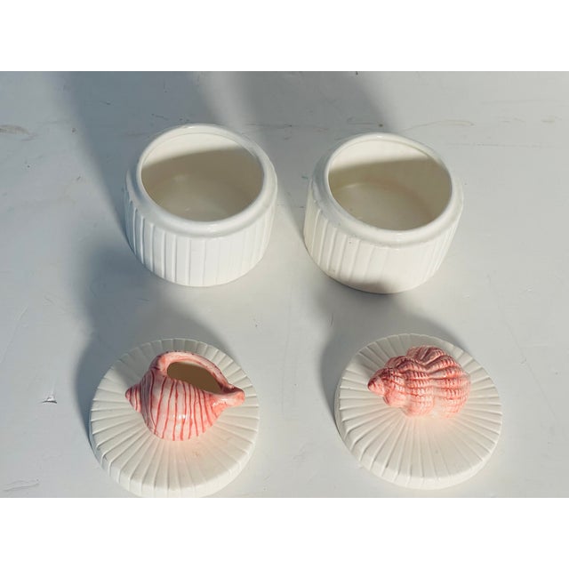 1960s Vintage Pair Ceramic Sea Shell Triket Boxes For Sale - Image 5 of 5