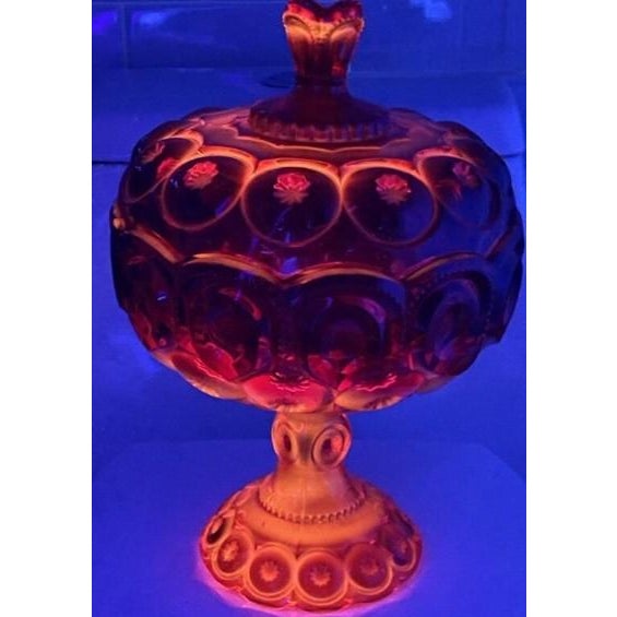 Mid-Century Modern 20th Century Le Smith Moon & Stars Amberina Compote Lidded Compote For Sale - Image 3 of 17