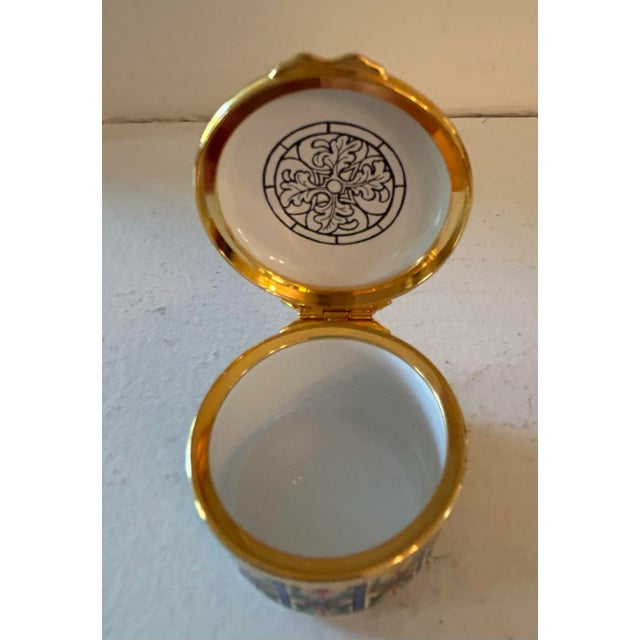 English Christmas Angel Box by Halcyon Days, 2001 For Sale - Image 3 of 5