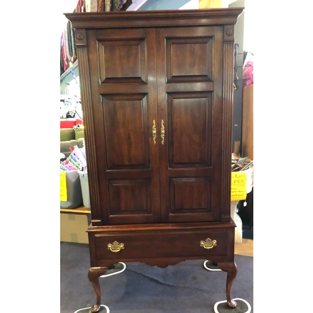Statton Furniture Vintage Queen Anne Style Cherry Bedroom Armoire Wardrobe Solid wood frame, well made, dovetail joint...