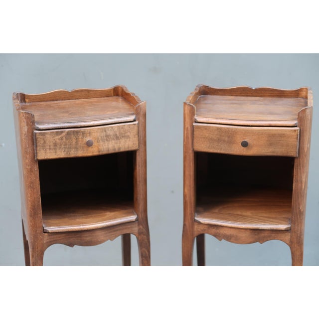 French 1960s Pair of French Louis XV Style Tiny Side Tables Nightstands For Sale - Image 3 of 12