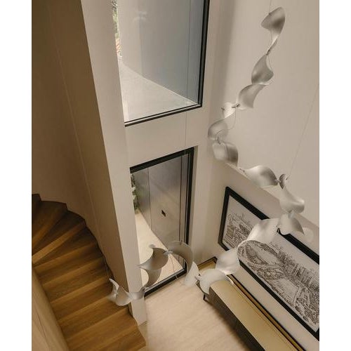 Dune 10 Vertical Cluster Chandelier in Silver Anodized Aluminum by Moss Objects For Sale - Image 13 of 18