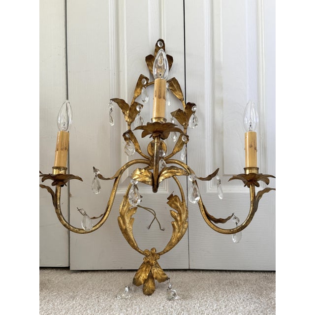 Mid 20th Century Florentine or Hollywood Regency Italian Gilt Tole & Crystal Wall Sconces - A Pair For Sale - Image 4 of 13