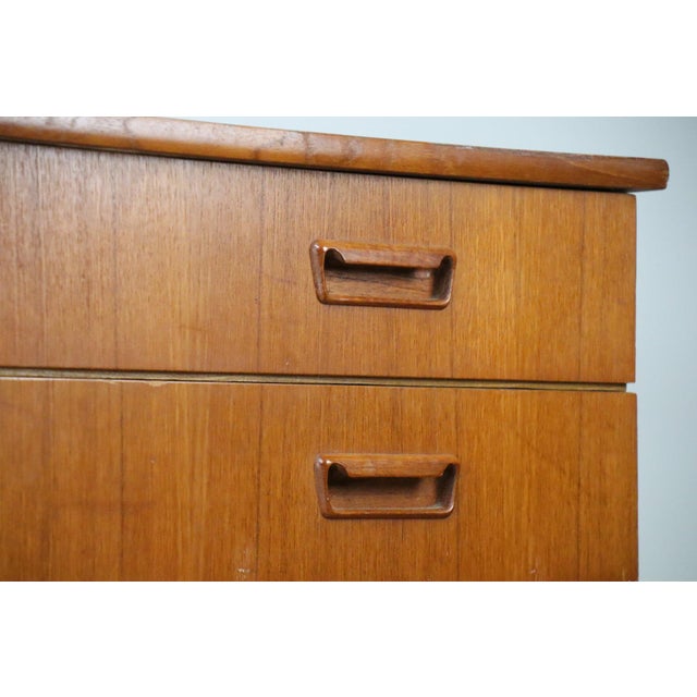 Brown Scandinavian Teak Chest of Drawers, 1960 For Sale - Image 8 of 18