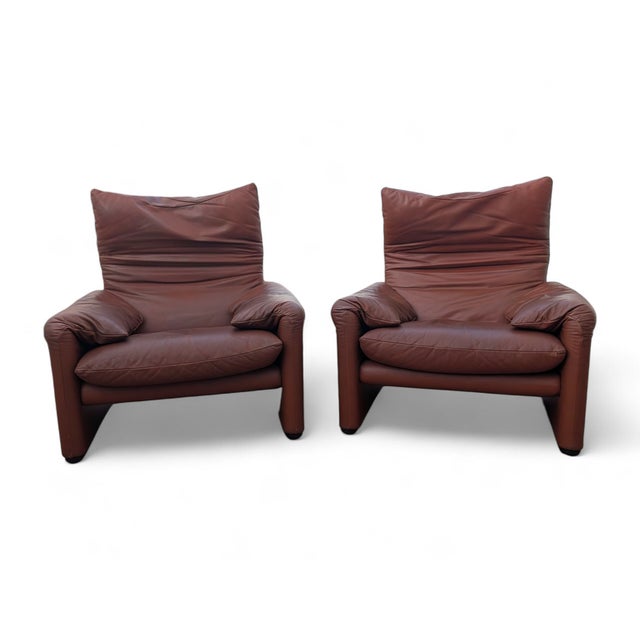 Animal Skin Burgundy Leather Lounge Chairs by V. Magistretti for Cassina, 1973, Set of 2 For Sale - Image 7 of 15
