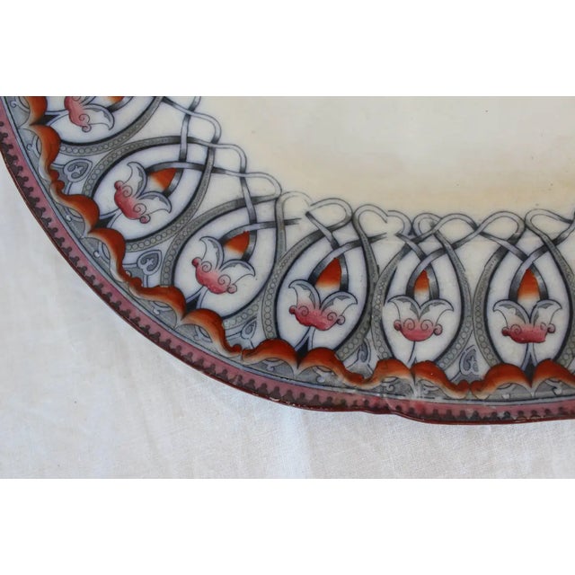 English 19th Century Large Arabian Pattern Staffordshire Platter For Sale - Image 3 of 7