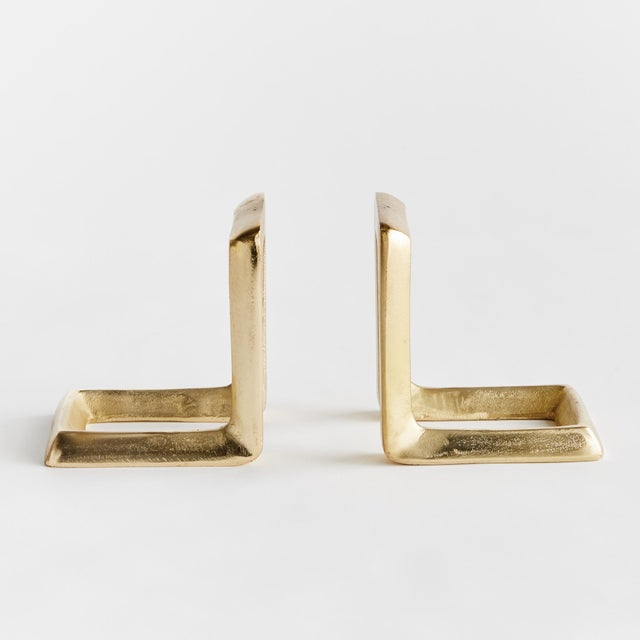 Kenneth Ludwig Chicago Strofi Bookends, Set Of 2 For Sale - Image 4 of 4