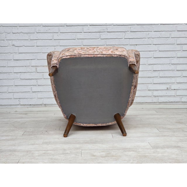 Danish Armchair in Jacquard Fabric, 1960s For Sale - Image 17 of 18