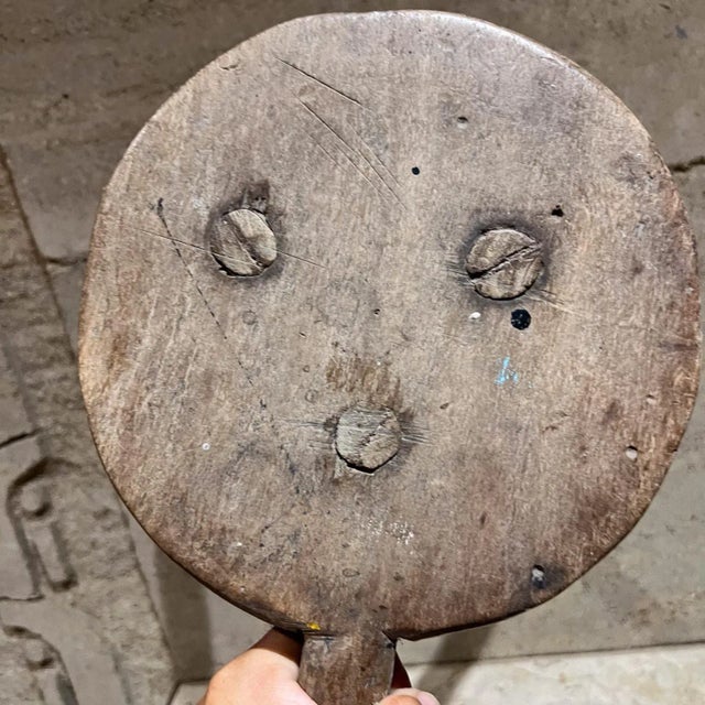 1900 - 1909 1900s French Milking Stool Rustic Farmhouse For Sale - Image 5 of 8