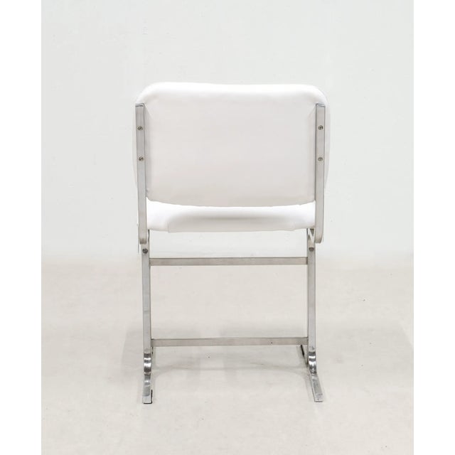 Animal Skin Vintage Italian Chrome-Plated Metal Chairs with White Leather Seats, 1970s, Set of 6 For Sale - Image 7 of 9