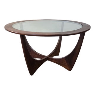 Danish Modern Mid-Century G-Plan Coffee Tabel "Astro" African Teak For Sale