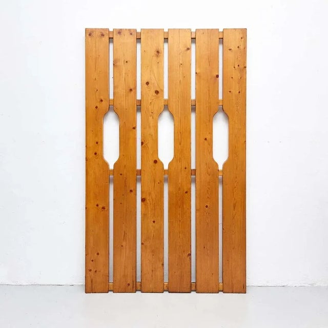 Mid-Century Modern Wood Architectural Piece by Charlotte Perriand, 1960 For Sale - Image 17 of 17