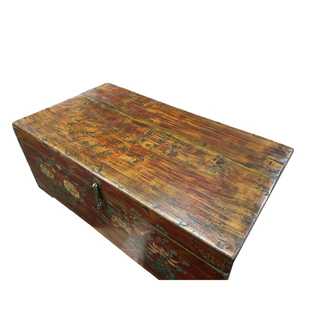 Vintage Floral Distressed Deep Red Rectangular Wood Trunk Box For Sale In San Francisco - Image 6 of 9