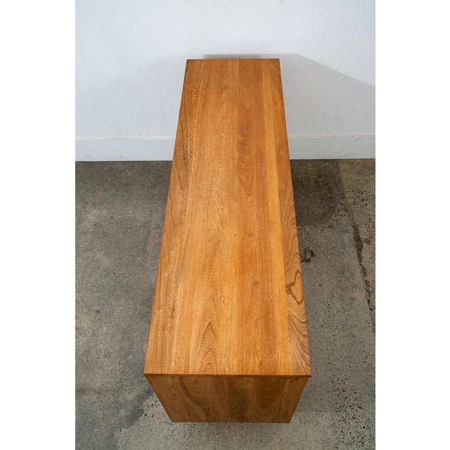 1960s Mid Century Modern Credenza Dresser Solid Wood 9 Drawers La Period Furniture For Sale - Image 4 of 12